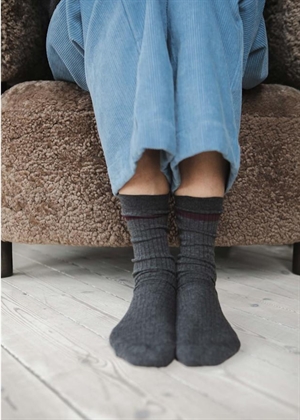 Minna sock Plum Studio Feder